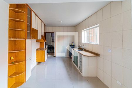 Casa à venda com 220m², 3 quartos e 3 vagas Casa à venda com 220m², 3 quartos e 3 vagasCozinha