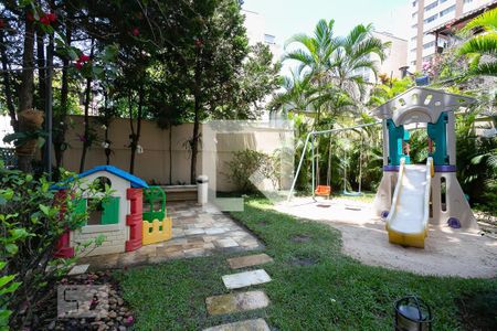 Apartamento para alugar com 153m², 3 quartos e 3 vagasPlayground