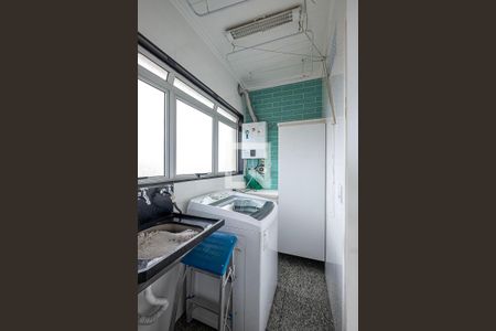 Apartamento para alugar com 153m², 3 quartos e 3 vagasÁrea de Serviço