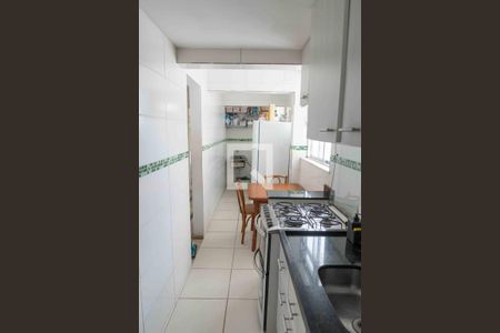 Apartamento à venda com 70m², 2 quartos e 1 vagaCozinha e Área de Serviço