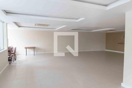 Apartamento à venda com 70m², 2 quartos e 1 vagaÁrea comum - Salão de festas