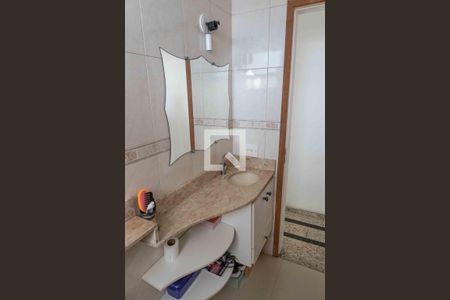 Apartamento à venda com 70m², 2 quartos e 1 vagaBanheiro 