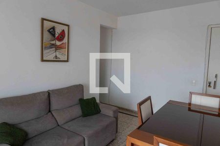 Apartamento à venda com 70m², 2 quartos e 1 vagaSala