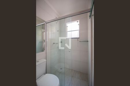 Casa de condomínio à venda com 85m², 2 quartos e 2 vagas Casa de condomínio à venda com 85m², 2 quartos e 2 vagasBanheiro