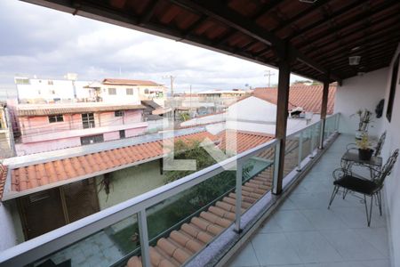 Casa à venda com 328m², 5 quartos e 5 vagasVaranda da Sala 2