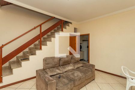 Sala  de casa à venda com 3 quartos, 210m² em Piraporinha, Diadema