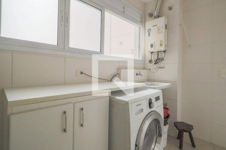 Apartamento para alugar com 132m², 3 quartos e 2 vagas Apartamento para alugar com 132m², 3 quartos e 2 vagasÁrea de Serviço