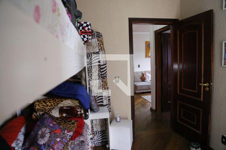 Casa à venda com 330m², 5 quartos e 6 vagasSuíte 1