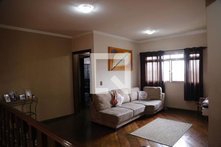 Casa à venda com 330m², 5 quartos e 6 vagasSala 3