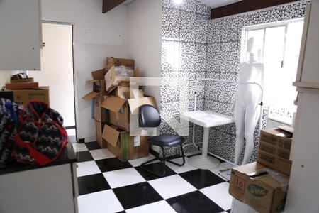 Casa à venda com 330m², 5 quartos e 6 vagasCozinha/Edícula
