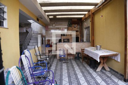 Casa à venda com 330m², 5 quartos e 6 vagasQuintal