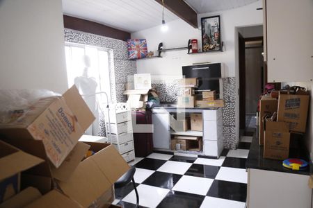 Casa à venda com 330m², 5 quartos e 6 vagasCozinha/Edícula