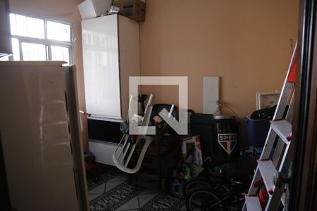 Casa à venda com 330m², 5 quartos e 6 vagasQuarto/Dispensa