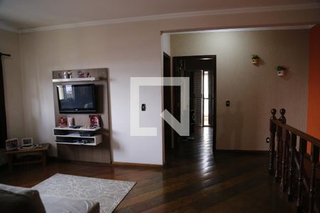 Casa à venda com 330m², 5 quartos e 6 vagasSala 3