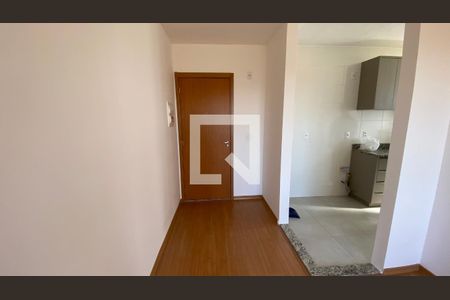 Sala de apartamento para alugar com 2 quartos, 47m² em Setor Faiçalville, Goiânia