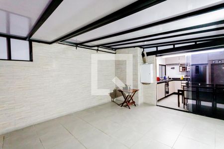 Apartamento à venda com 100m², 2 quartos e 2 vagasVaranda da Cobertura