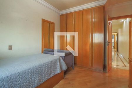 Apartamento à venda com 256m², 4 quartos e 4 vagasQuarto 4