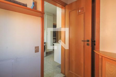 Apartamento à venda com 256m², 4 quartos e 4 vagasÁrea de Serviço