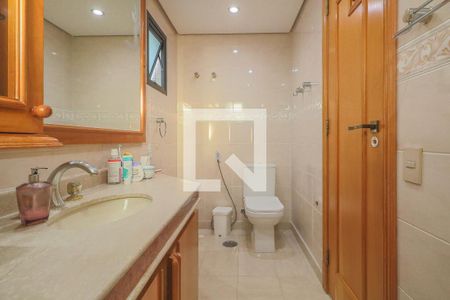 Apartamento à venda com 256m², 4 quartos e 4 vagasBanheiro