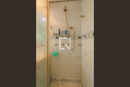 Apartamento à venda com 256m², 4 quartos e 4 vagasBanheiro