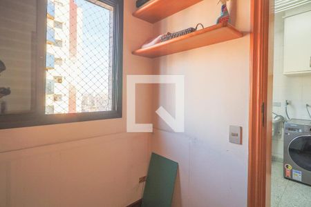 Apartamento à venda com 256m², 4 quartos e 4 vagasÁrea de Serviço