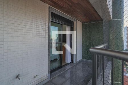 Apartamento à venda com 256m², 4 quartos e 4 vagasQuarto 2