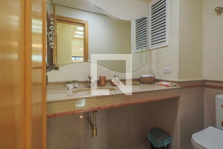 Apartamento à venda com 256m², 4 quartos e 4 vagasBanheiro