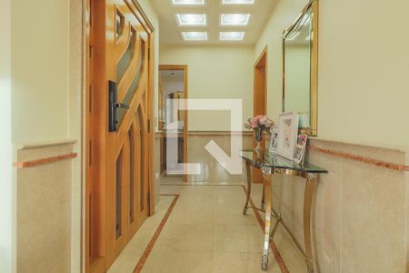 Apartamento à venda com 256m², 4 quartos e 4 vagasCorredor