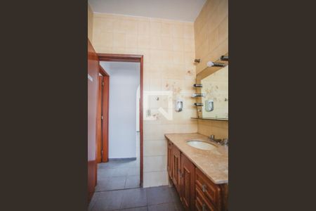 Casa para alugar com 180m², 3 quartos e 1 vagaBanheiro