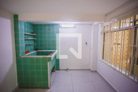 Casa para alugar com 180m², 3 quartos e 1 vagaÀrea de Serviço 