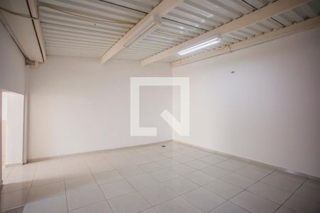 Casa para alugar com 180m², 3 quartos e 1 vagaÀrea de Serviço