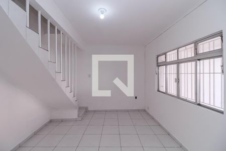 Sala de casa à venda com 3 quartos, 120m² em Parque São Lucas, São Paulo