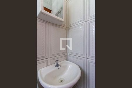 Casa de condomínio à venda com 80m², 2 quartos e 1 vagaBanheiro