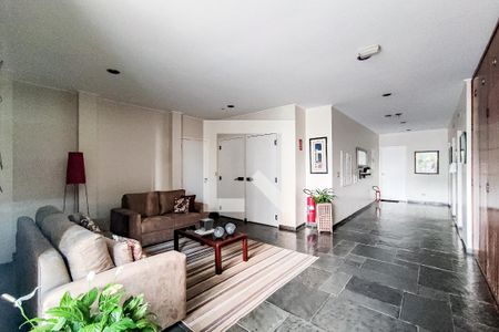 Apartamento à venda com 42m², 1 quarto e 1 vagaHall de Entrada