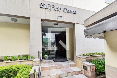 Apartamento à venda com 42m², 1 quarto e 1 vagaEntrada