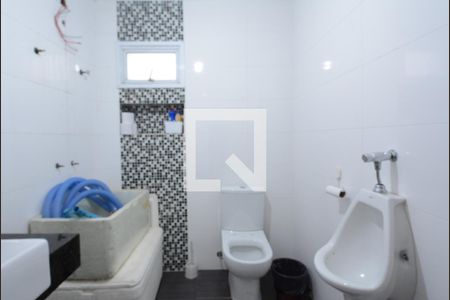 Casa à venda com 300m², 3 quartos e 5 vagasBanheiro Área gourmet 2