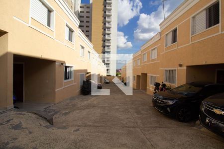 Casa de condomínio à venda com 62m², 2 quartos e 1 vaga Casa de condomínio à venda com 62m², 2 quartos e 1 vagaÁrea comum