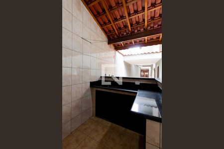 Casa à venda com 133m², 3 quartos e 2 vagasChurrasqueira