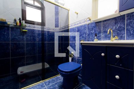 Casa à venda com 133m², 3 quartos e 2 vagasBanheiro 