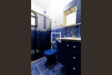 Casa à venda com 133m², 3 quartos e 2 vagasBanheiro 