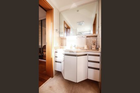 Apartamento à venda com 114m², 3 quartos e 3 vagas Apartamento à venda com 114m², 3 quartos e 3 vagasSuíte