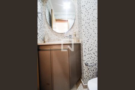 Apartamento à venda com 114m², 3 quartos e 3 vagas Apartamento à venda com 114m², 3 quartos e 3 vagasLavabo