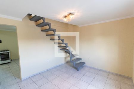 Sala de casa à venda com 2 quartos, 190m² em Jardim Lisboa, São Paulo