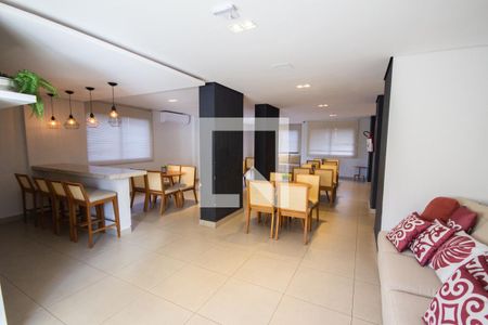 Apartamento para alugar com 50m², 2 quartos e 1 vaga Apartamento para alugar com 50m², 2 quartos e 1 vagaÁrea comum - Salão de festas