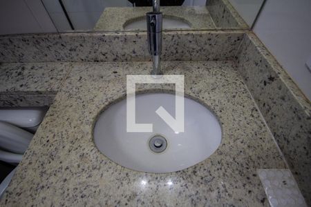 Apartamento para alugar com 50m², 2 quartos e 1 vaga Apartamento para alugar com 50m², 2 quartos e 1 vagaBanheiro