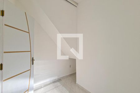 Quarto  de casa para alugar com 2 quartos, 60m² em Quintino Bocaiuva, Rio de Janeiro