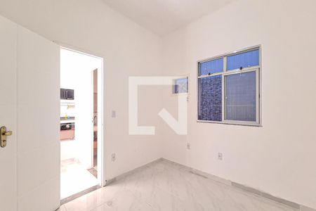 Quarto  de casa para alugar com 2 quartos, 60m² em Quintino Bocaiuva, Rio de Janeiro