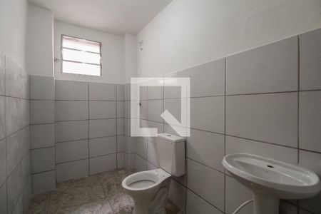 Banheiro de apartamento para alugar com 1 quarto, 50m² em Pari, São Paulo