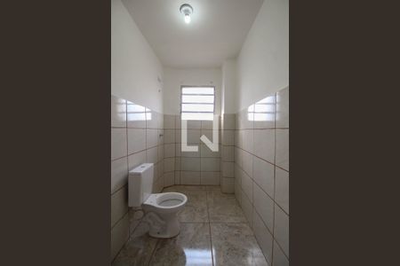 Banheiro de apartamento para alugar com 1 quarto, 50m² em Pari, São Paulo