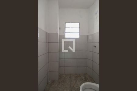 Banheiro de apartamento para alugar com 1 quarto, 50m² em Pari, São Paulo